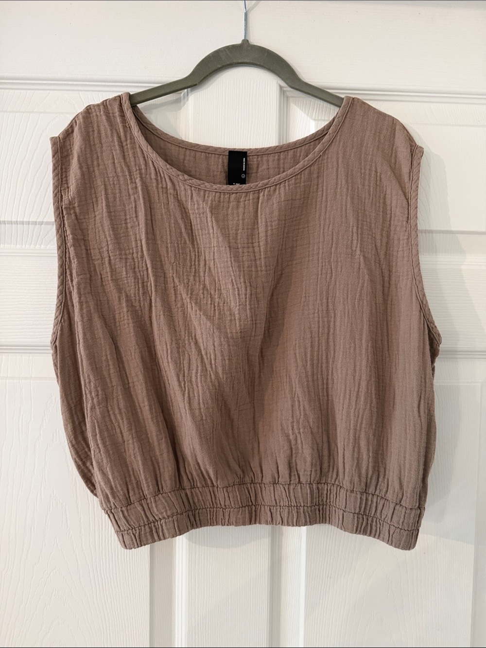 bobi Cropped Sleeveless Pullover Top - Taupe